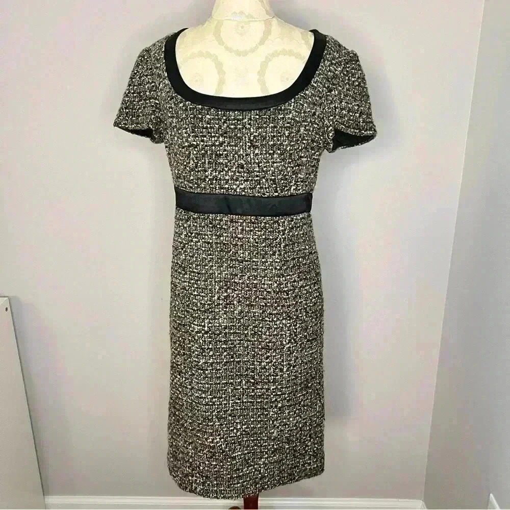 Elegant Tweed Midi Dress with Black Trim